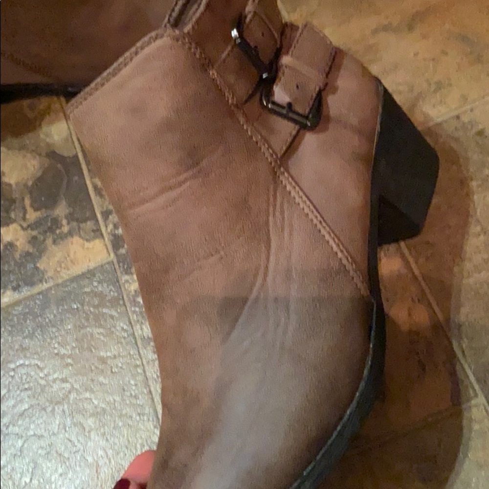 Brown booties - Picture 3 of 4